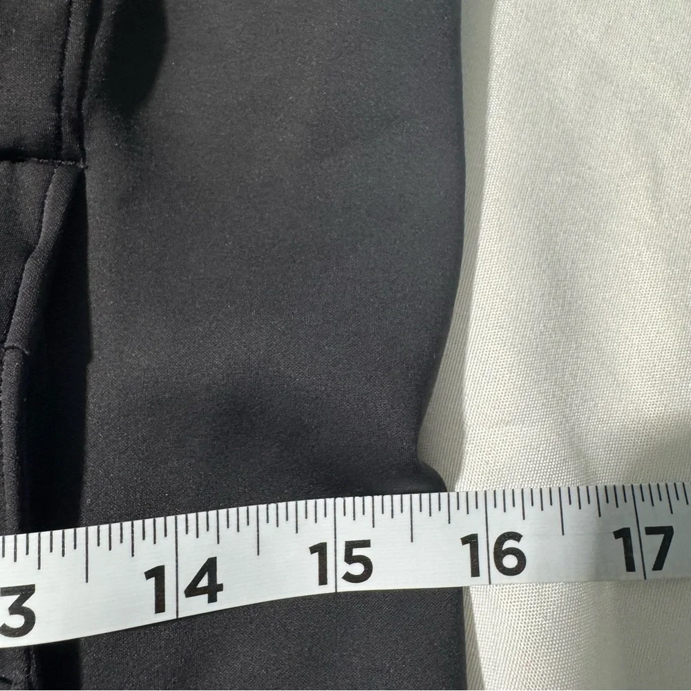 Lululemon Bold Move Zip Up Hooded Jacket Nulu Fabric Size 8 - Picture 10 of 15